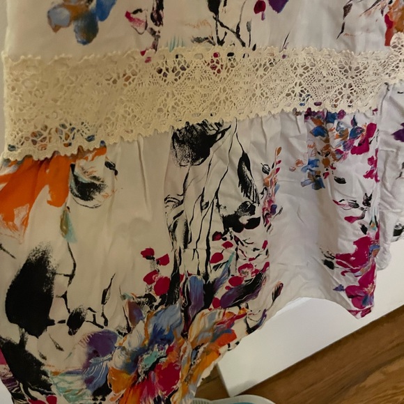 PinkBlush Maternity Ivory Abstract Floral Maxi Dress - Picture 5 of 5